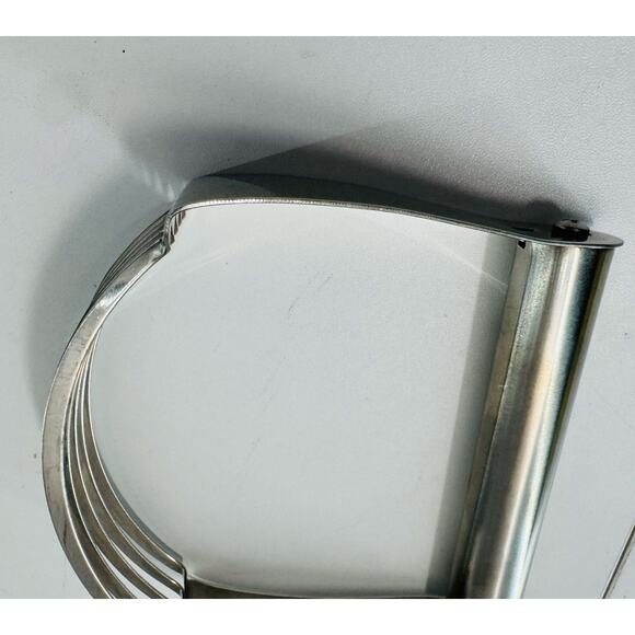 Pampered Chef 1680 Pastry Blender Cutter Retired Pie Crust Vintage w/ box - Picture 6 of 6